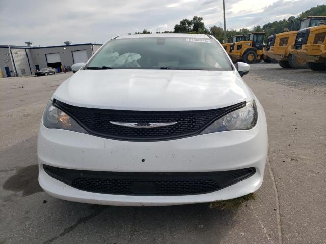 2C4RC1CG7NR218687 - 2022 CHRYSLER VOYAGER LX WHITE photo 5