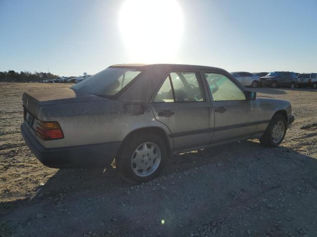 WDBEA30D7JA631541 - 1988 MERCEDES-BENZ 300 E SILVER photo 3