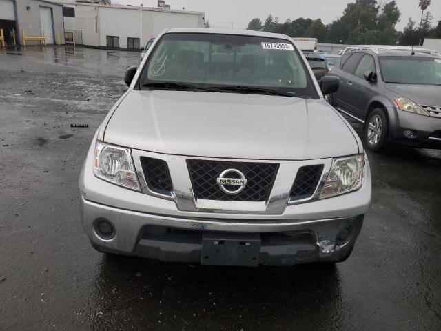 1N6BD06T99C423747 - 2009 NISSAN FRONTIER KING CAB XE SILVER photo 5