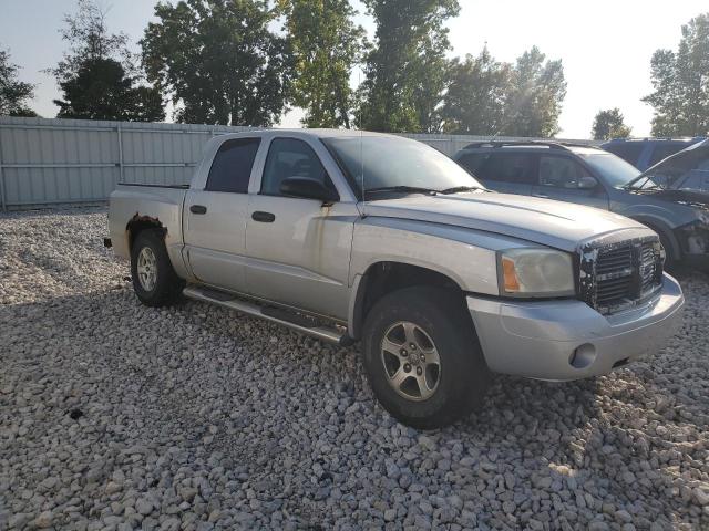 1D7HW48NX6S535414 - 2006 DODGE DAKOTA QUAD SLT Grau Foto 4