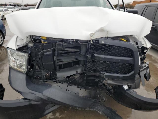 3C6JR6DTXHG637249 - 2017 RAM 1500 ST WHITE photo 11