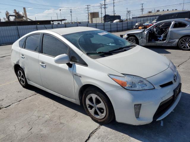 JTDKN3DU7F0474514 - 2015 TOYOTA PRIUS თეთრი ფოტო 4