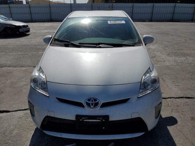 JTDKN3DU7F0474514 - 2015 TOYOTA PRIUS თეთრი ფოტო 5