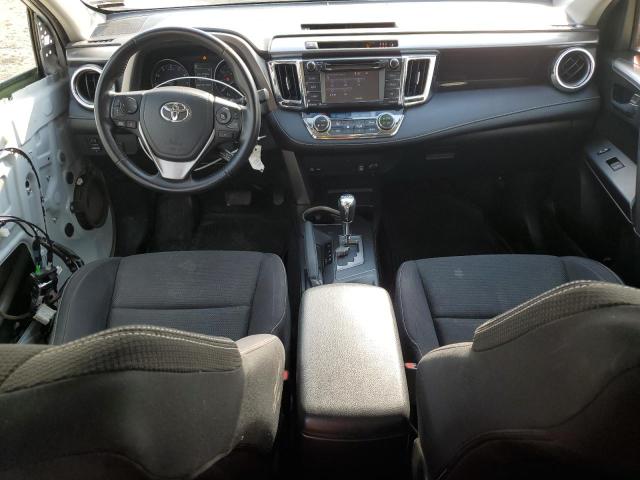 JTMRFREV0HJ135936 - 2017 TOYOTA RAV4 XLE Weiß Foto 8