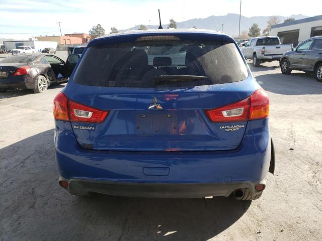 JA4AP3AU5GZ027312 - 2016 MITSUBISHI OUTLANDER ES BLUE photo 6