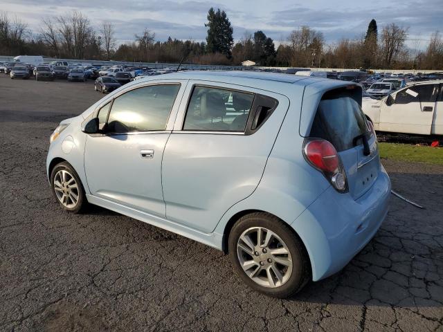 KL8CL6S05EC496738 - 2014 CHEVROLET SPARK EV 2LT BLUE photo 2