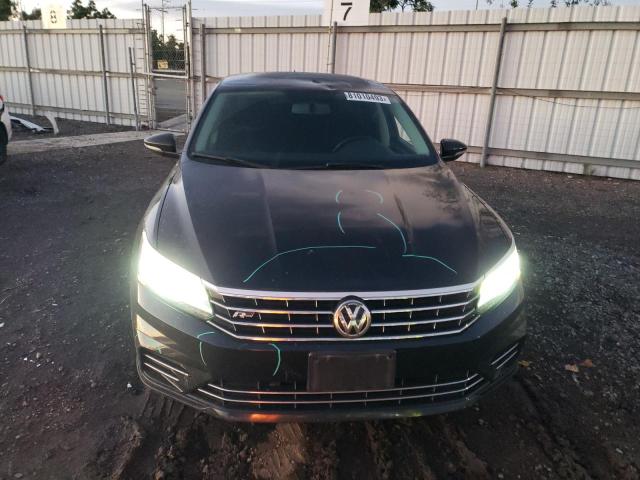 1VWDT7A38HC065034 - 2017 VOLKSWAGEN PASSAT R-LINE Qara foto 5