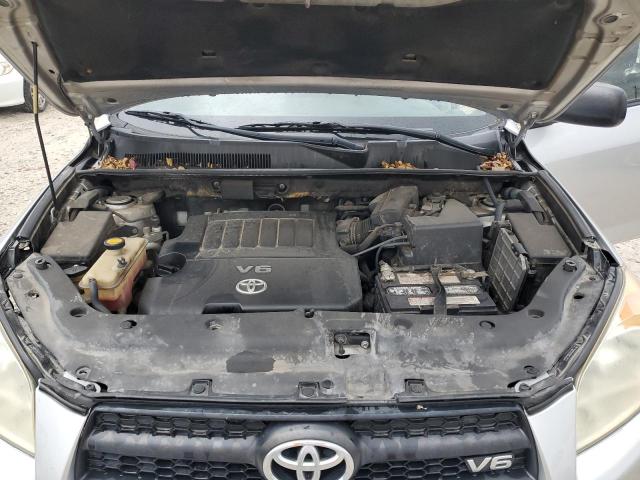 JTMZK4DV5BD004944 - 2011 TOYOTA RAV4 SILVER photo 12