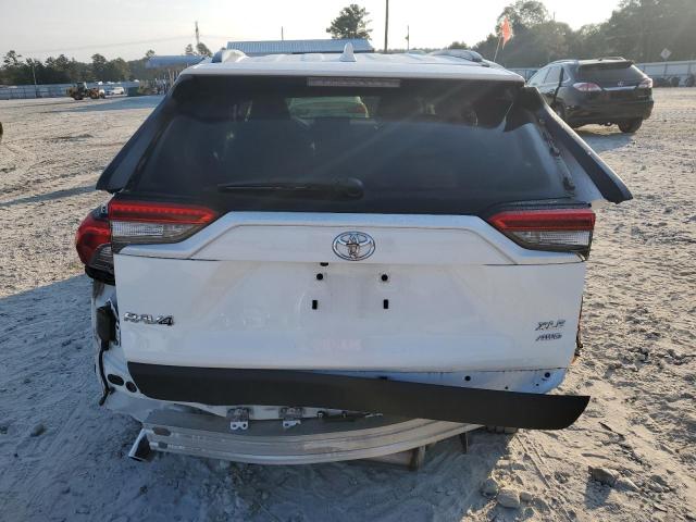 JTMP1RFV6KD023247 - 2019 TOYOTA RAV4 XLE 白色 照片 6