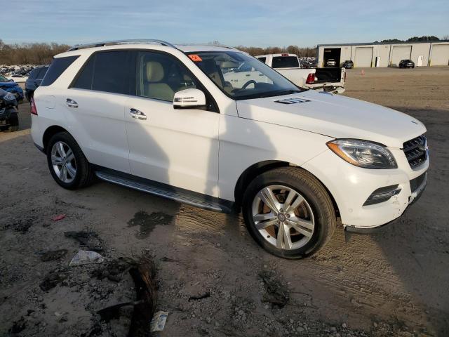 4JGDA5HB5FA505418 - 2015 MERCEDES-BENZ ML 350 4MATIC WHITE photo 4