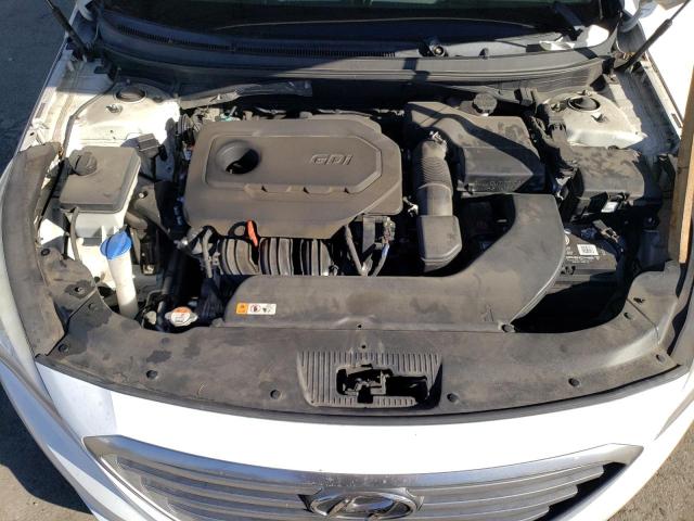 5NPE24AF9HH573505 - 2017 HYUNDAI SONATA SE WHITE photo 11