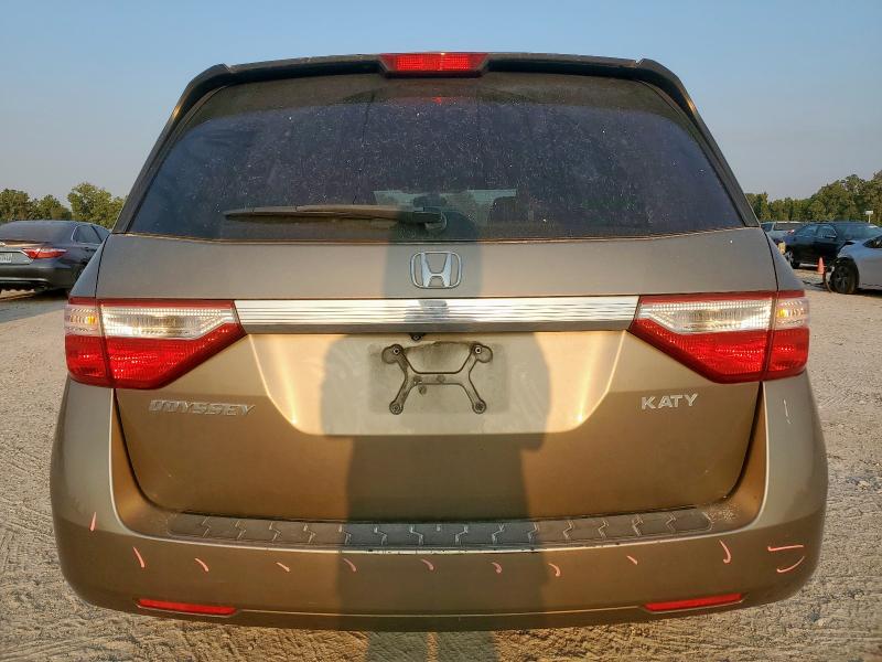 5FNRL5H26DB026630 - 2013 HONDA ODYSSEY LX TAN photo 6
