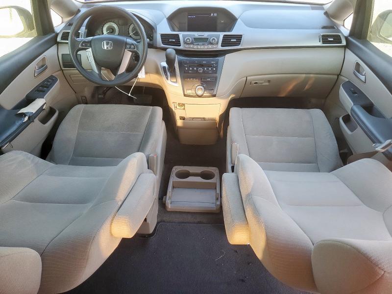 5FNRL5H26DB026630 - 2013 HONDA ODYSSEY LX TAN photo 8