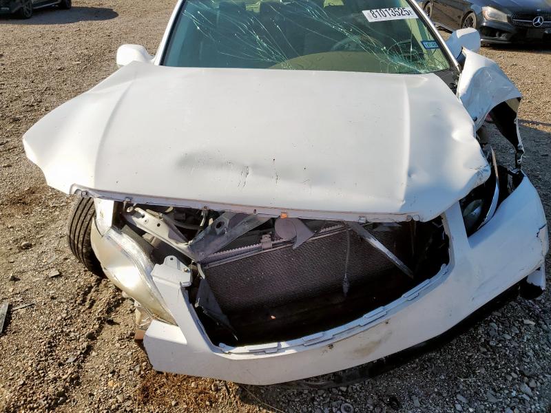 4T1BK36BX6U064637 - 2006 TOYOTA AVALON XL WHITE photo 12