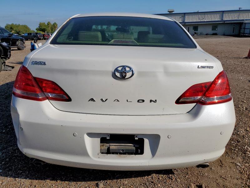 4T1BK36BX6U064637 - 2006 TOYOTA AVALON XL WHITE photo 6