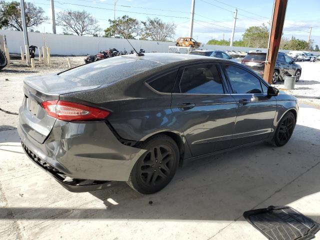 3FA6P0H7XGR283868 - 2016 FORD FUSION SE CHARCOAL photo 3