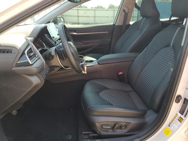 4T1T11AK2PU175980 - 2023 TOYOTA CAMRY SE NIGHT SHADE BEIGE photo 7