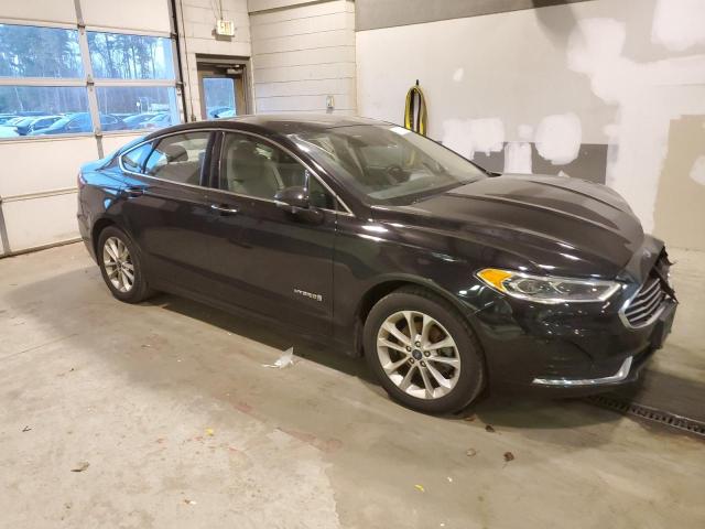 3FA6P0MU4KR154285 - 2019 FORD FUSION SEL BLACK photo 4