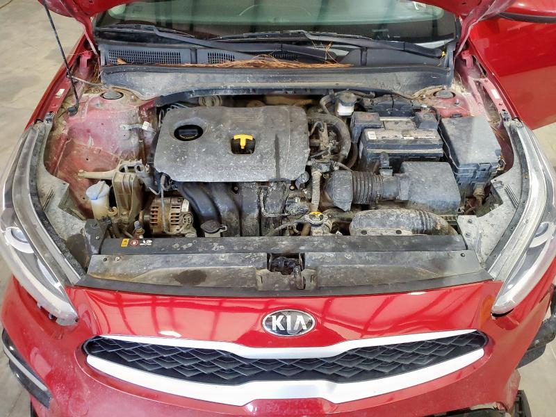 3KPF24AD0KE082108 - 2019 KIA FORTE FE RED photo 11