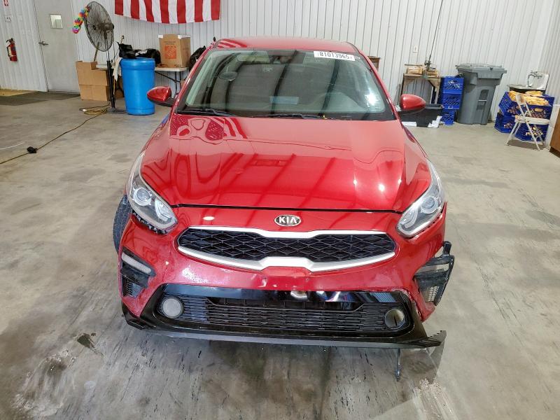 3KPF24AD0KE082108 - 2019 KIA FORTE FE RED photo 5