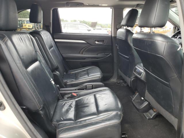 5TDJKRFH8GS230974 - 2016 TOYOTA HIGHLANDER XLE Beige foto 11