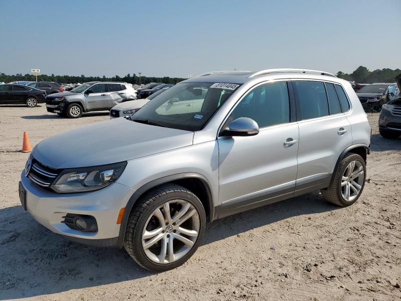 2013 VOLKSWAGEN TIGUAN S, 