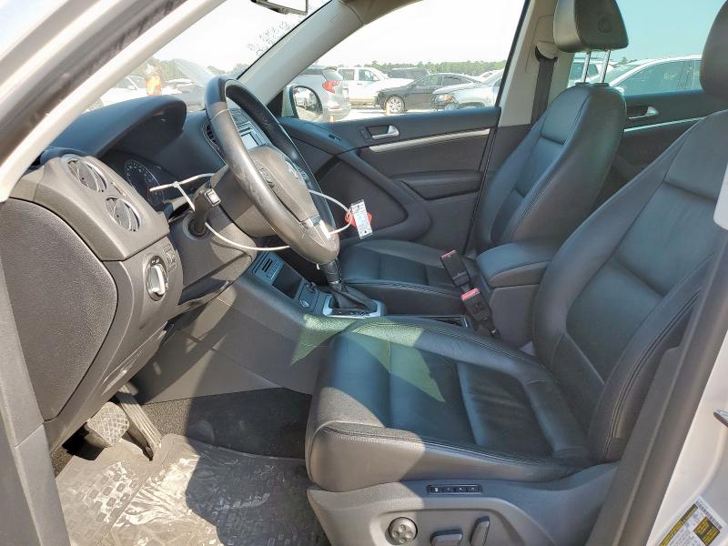 WVGAV3AX3DW586503 - 2013 VOLKSWAGEN TIGUAN S ვერცხლისფერი ფოტო 7