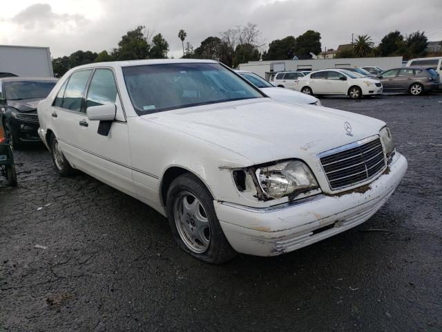 WDBGA33G7XA430486 - 1999 MERCEDES-BENZ S 320 WHITE photo 4