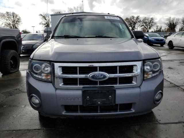 1FMCU93118KA64800 - 2008 FORD ESCAPE XLT SILVER photo 5