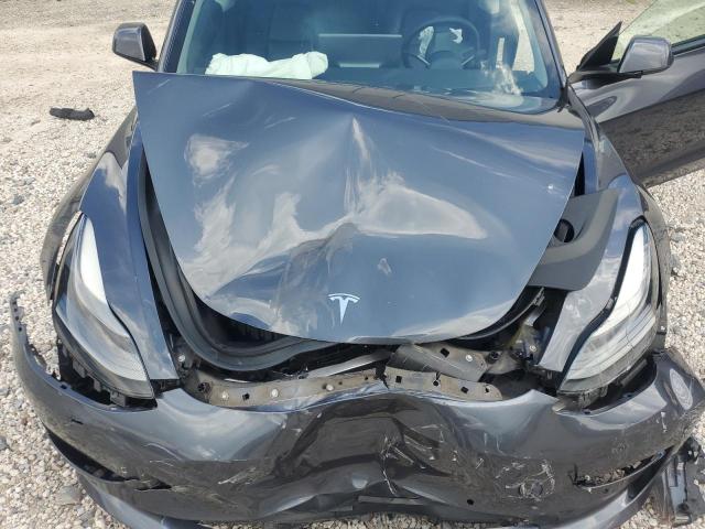 5YJ3E1EA1MF907322 - 2021 TESLA MODEL 3 Grau Foto 11