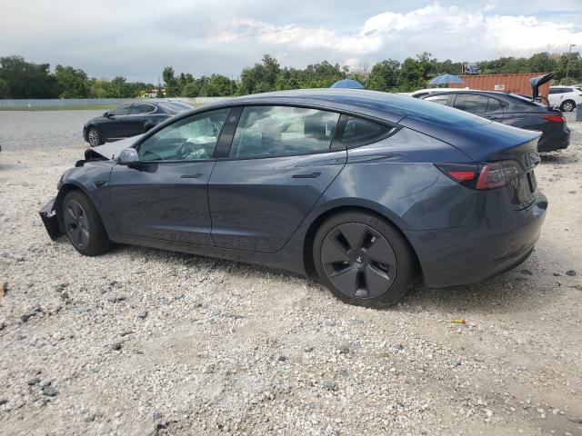 5YJ3E1EA1MF907322 - 2021 TESLA MODEL 3 Grau Foto 2
