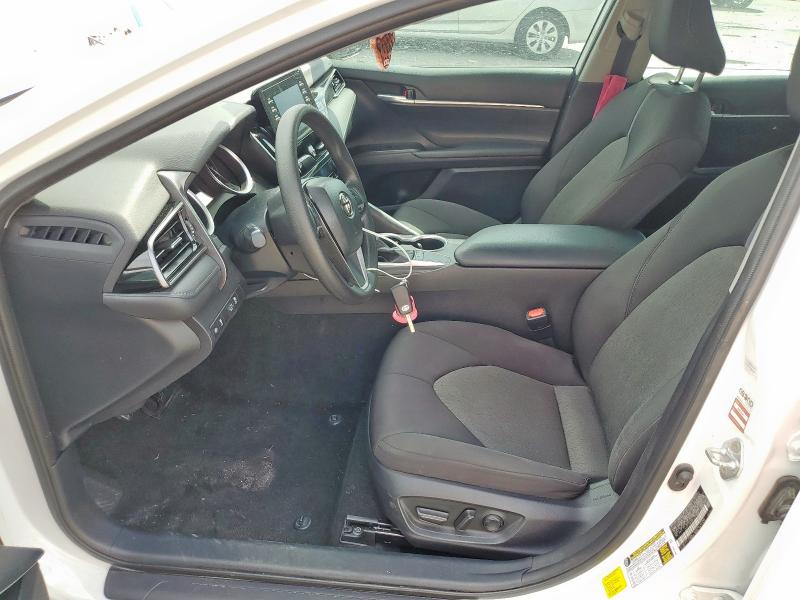 4T1C11AK9PU761222 - 2023 TOYOTA CAMRY LE 白色 照片 7