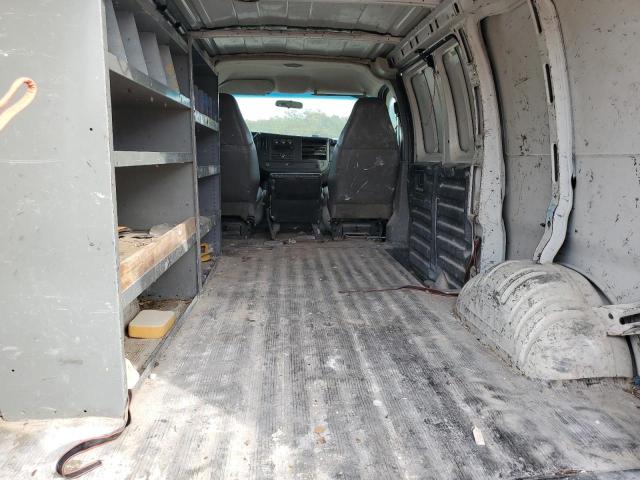 1GCFG15X291112906 - 2009 CHEVROLET EXPRESS G1 Ақ фото 10
