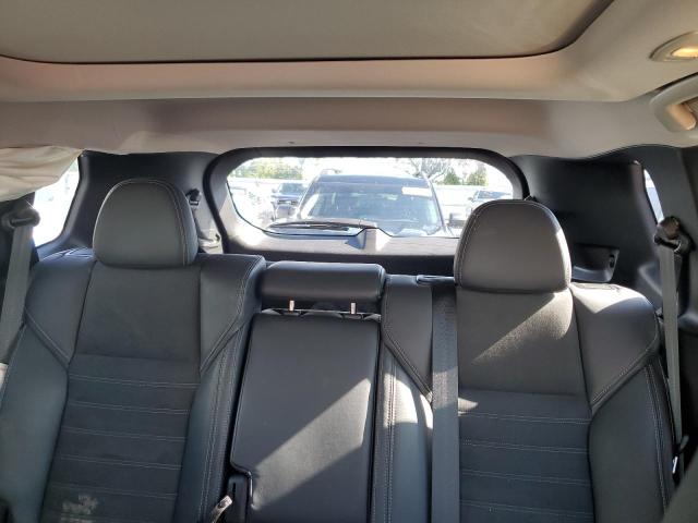 JA4J4UA84NZ005719 - 2022 MITSUBISHI OUTLANDER SE RED photo 10