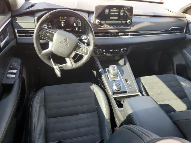 JA4J4UA84NZ005719 - 2022 MITSUBISHI OUTLANDER SE RED photo 8