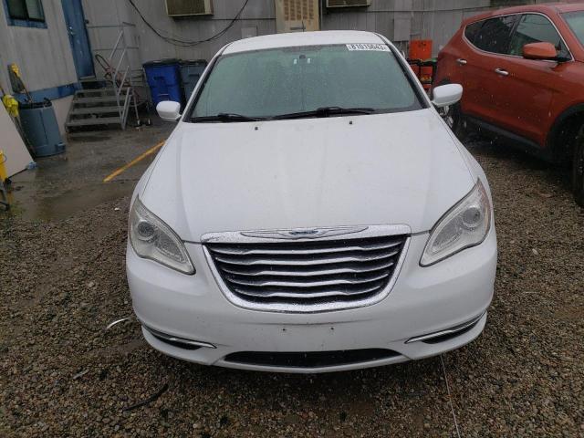 1C3CCBAB2DN648033 - 2013 CHRYSLER 200 LX WHITE photo 5