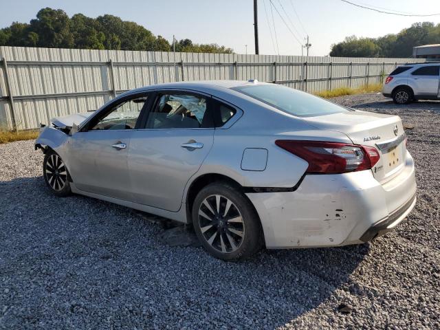 1N4AL3AP5JC203478 - 2018 NISSAN ALTIMA 2.5 Srebrny zdjęcie 2