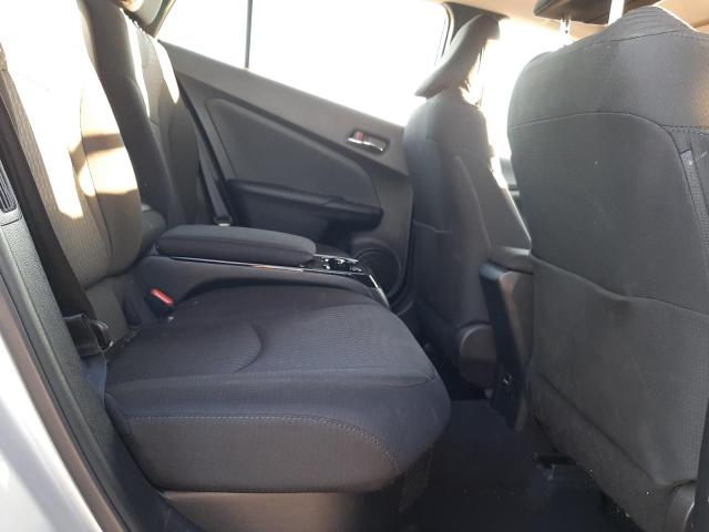 JTDKARFP1J3078236 - 2018 TOYOTA PRIUS PRIM 银色 照片 10