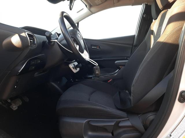 JTDKARFP1J3078236 - 2018 TOYOTA PRIUS PRIM 银色 照片 7