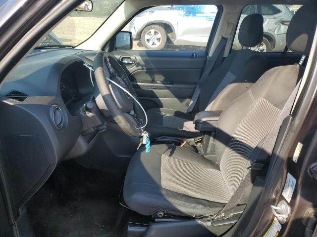 1C4NJPBB8FD157089 - 2015 JEEP PATRIOT SPORT GRAY photo 7