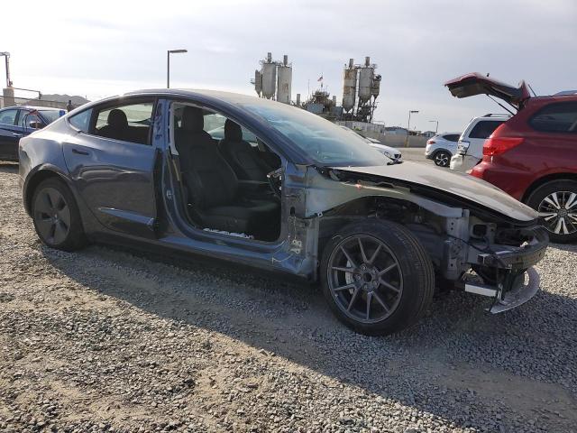 5YJ3E1EAXPF403873 - 2023 TESLA MODEL 3 Сұр фото 4