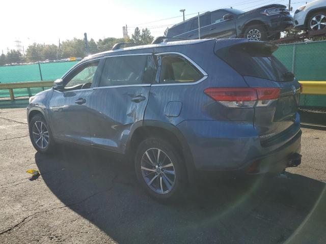 5TDJZRFH9KS706671 - 2019 TOYOTA HIGHLANDER SE BLUE photo 2