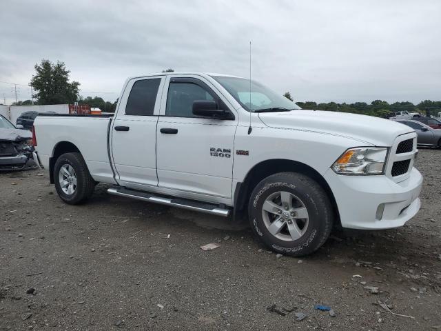 1C6RR7FT5JS186588 - 2018 RAM 1500 ST Blanc photo 4