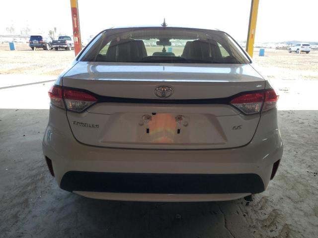 JTDEPRAE5LJ041612 - 2020 TOYOTA COROLLA LE WHITE photo 6