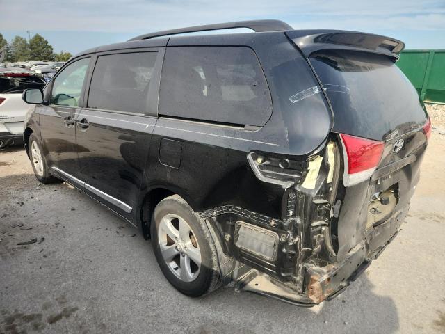 5TDKK3DC6CS272000 - 2012 TOYOTA SIENNA LE 黑色 照片 2