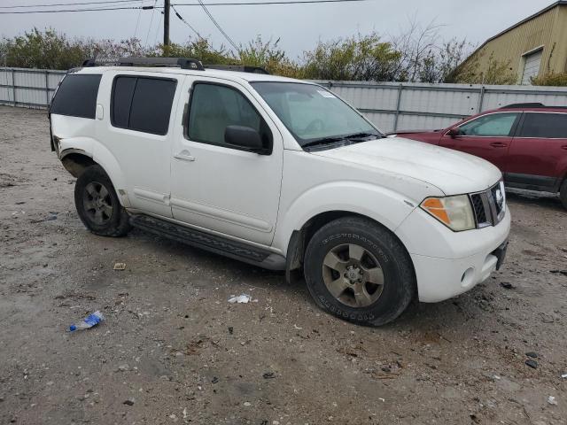 5N1AR18W65C776336 - 2005 NISSAN PATHFINDER LE 白色 照片 4