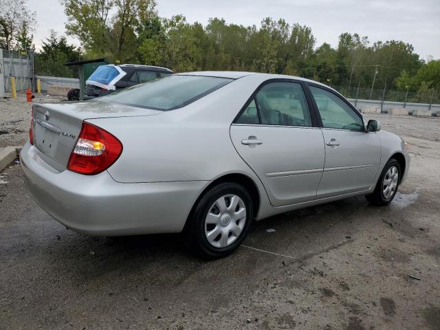 4T1BE32K93U693394 - 2003 TOYOTA CAMRY LE 银色 照片 3