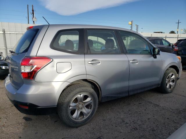 JF2SJAAC4FH547420 - 2015 SUBARU FORESTER 2.5I SILVER photo 3