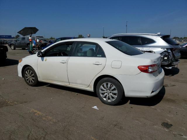2T1BU4EE5DC955199 - 2013 TOYOTA COROLLA BASE თეთრი ფოტო 2