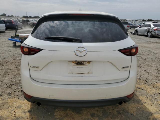 JM3KFADL3H0165660 - 2017 MAZDA CX-5 GRAND TOURING WHITE photo 6